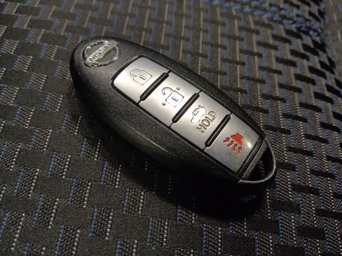 Used 2019 Nissan Sentra SR image 32