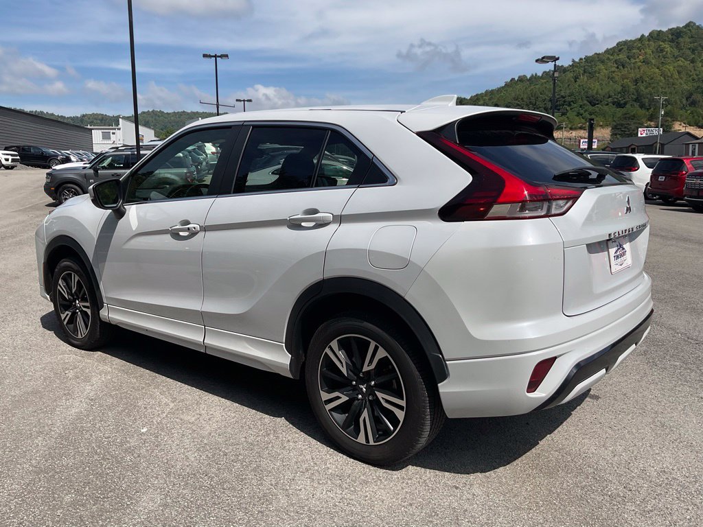 Used 2024 Mitsubishi Eclipse Cross SEL AWD/4WD image 4