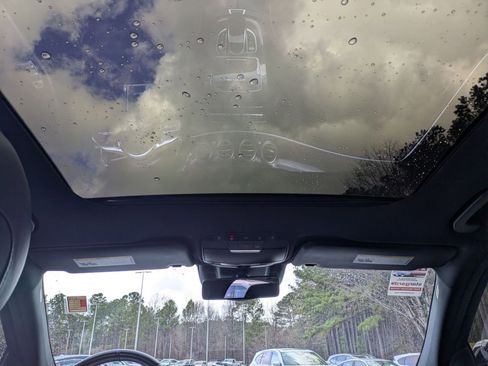 Used 2019 Mercedes-Benz E 63 AMG S image 25