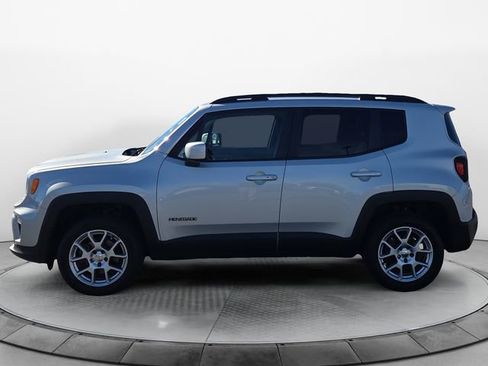 Used 2019 Jeep Renegade Latitude w/ Popular Equipment Group image 2