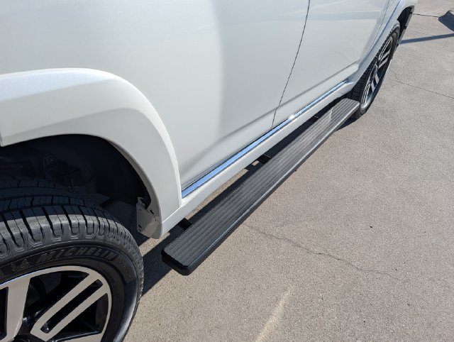 Used 2023 Toyota 4Runner Limited AWD/4WD image 31