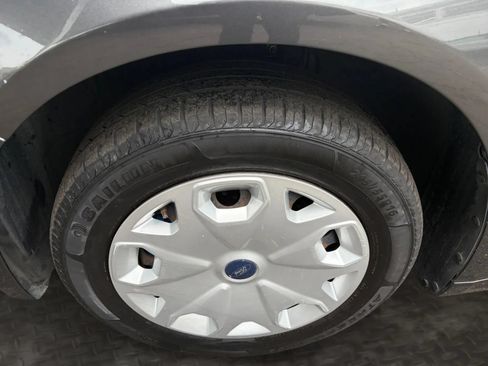 Used 2018 Ford Fusion SE w/ Fusion SE Technology Package FWD image 35