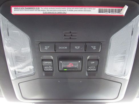 Used 2023 Toyota RAV4 XSE AWD/4WD image 26