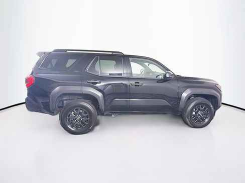 Used 2026 Toyota 4Runner SR5 AWD/4WD image 10