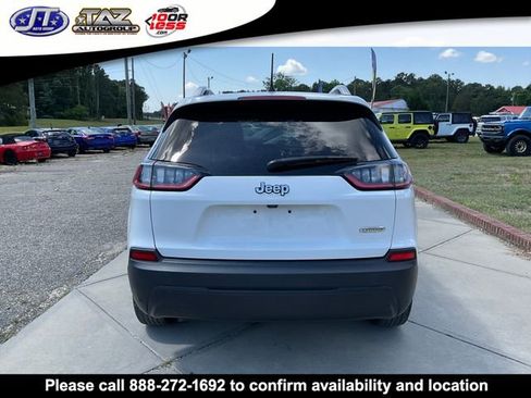Used 2019 Jeep Cherokee Latitude w/ Popular Appearance Group FWD image 6