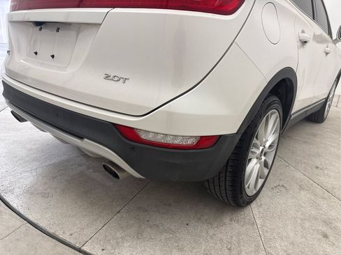 Used 2017 Lincoln MKC Reserve FWD image 24