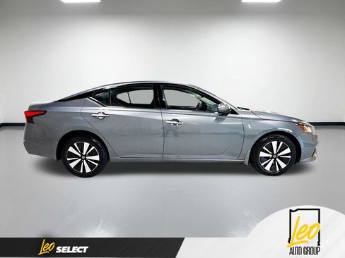 Used 2019 Nissan Altima 2.5 SV AWD/4WD image 6