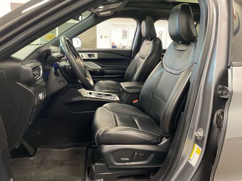 Certified 2022 Ford Explorer ST w/ Equipment Group 401A image 16