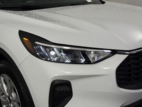 New 2025 Ford Escape Active w/ Cold Weather Package image 7