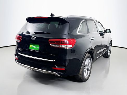 Used 2016 Kia Sorento SX image 10