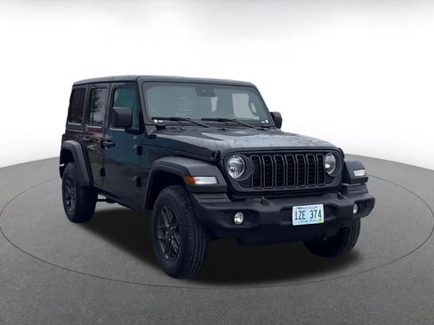 Used 2025 Jeep Wrangler Sport S image 2