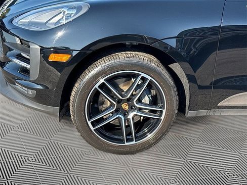 Used 2021 Porsche Macan S image 35