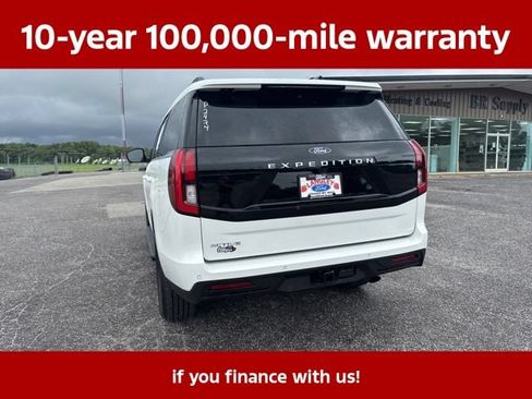 Used 2025 Ford Expedition Active RWD image 23