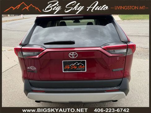Used 2019 Toyota RAV4 Adventure image 8