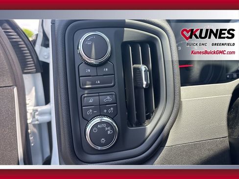 New 2025 GMC Sierra 3500 Pro image 20