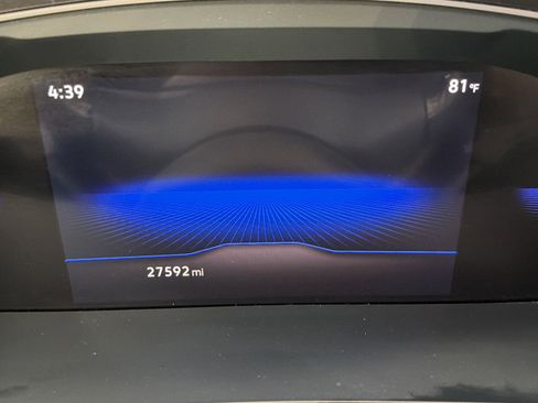 Certified 2024 Volkswagen Tiguan SE image 22