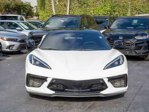 Used 2023 Chevrolet Corvette Stingray Preferred Cpe w/ Stealth Interior Trim Package image 2