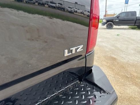 Used 2024 Chevrolet Silverado 2500 LTZ w/ LTZ Premium Texas Edition AWD/4WD image 17