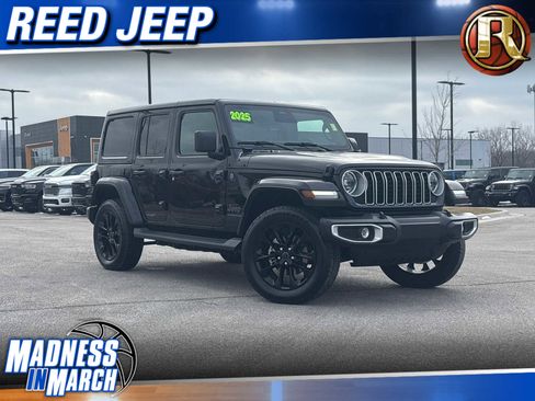 Certified 2025 Jeep Wrangler Sahara image 1