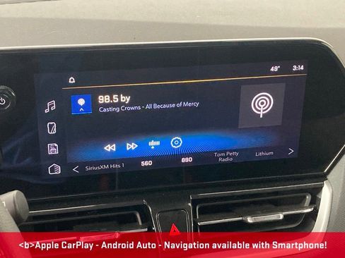 Used 2025 Chevrolet TrailBlazer LT image 3