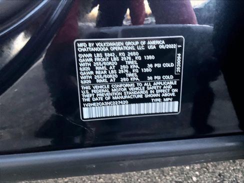 Certified 2022 Volkswagen Atlas Cross Sport SE image 35