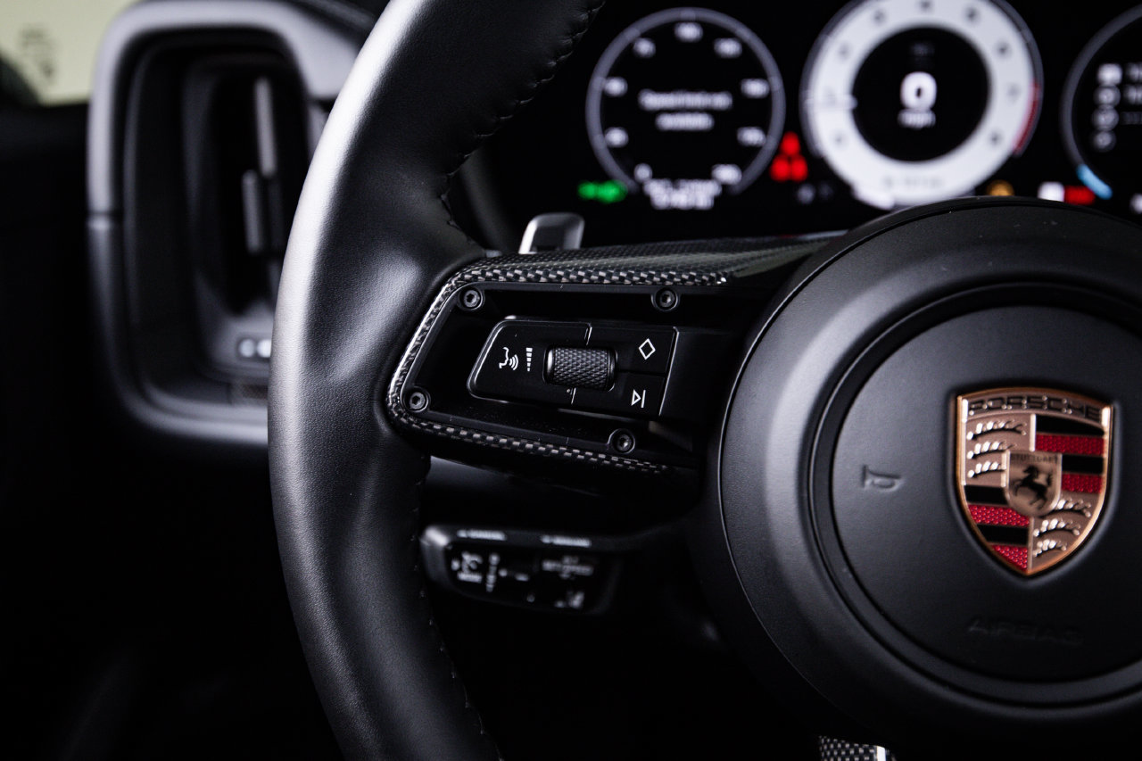 Certified 2026 Porsche Cayenne GTS AWD/4WD image 17