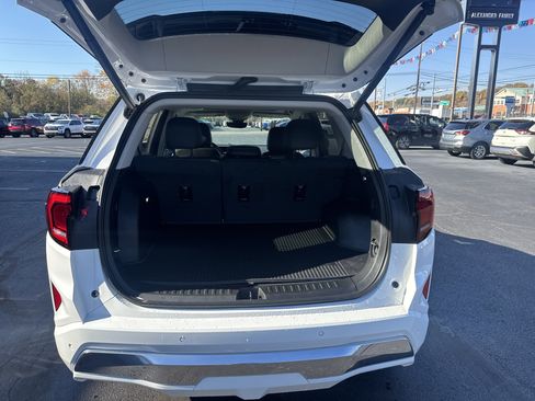 New 2026 GMC Terrain Denali w/ LPO, Floor Liner Package image 5