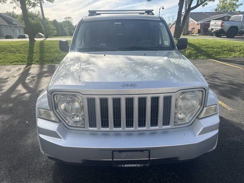 Used 2012 Jeep Liberty Sport AWD/4WD image 1