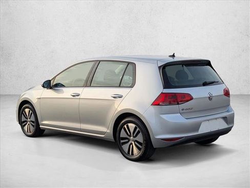 Used 2016 Volkswagen e-Golf SE w/ DC Fast Charging Package image 8