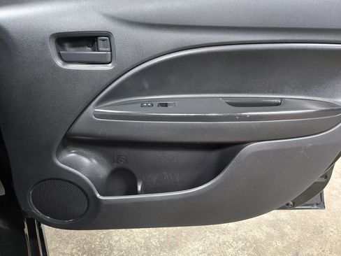 Used 2023 Mitsubishi Mirage ES FWD image 40