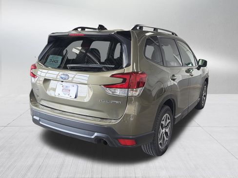 Certified 2024 Subaru Forester Premium AWD/4WD image 7