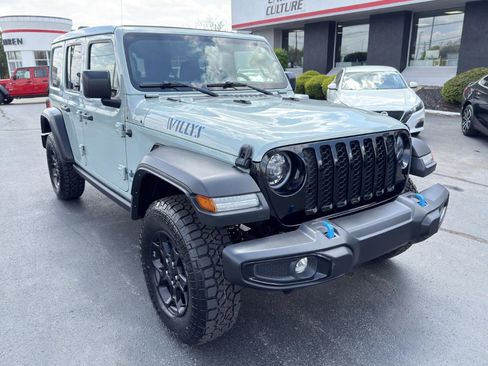 Used 2023 Jeep Wrangler Unlimited w/ Sun & Screen Package AWD/4WD image 2