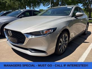 Used 2025 MAZDA MAZDA3 s FWD video 1