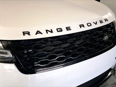 Used 2020 Land Rover Range Rover Velar R-Dynamic S AWD/4WD image 28