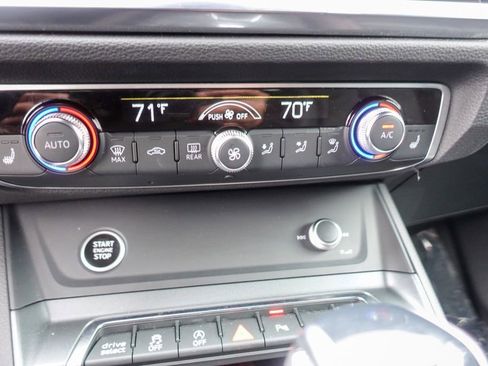 Used 2025 Audi Q3 2.0T Premium Plus w/ Premium Plus Package image 17