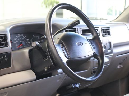 Used 2001 Ford F250 XLT image 80