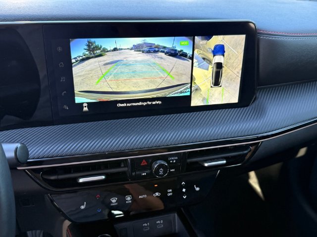 Used 2025 Nissan Kicks SR w/ SR Premium Package AWD/4WD image 19