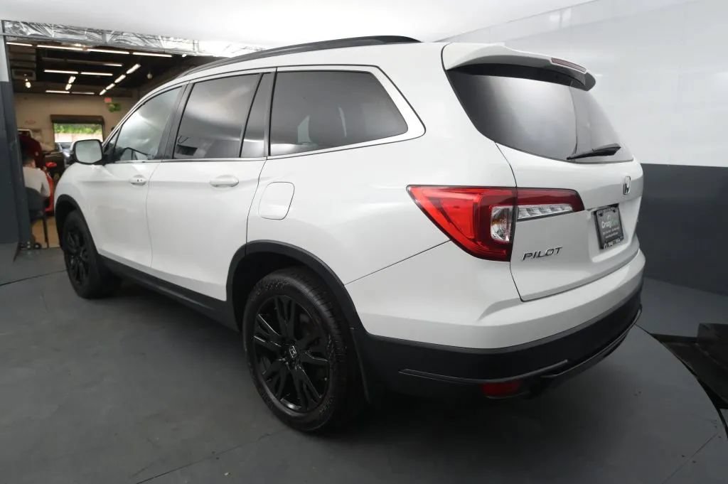 Used 2021 Honda Pilot Special Edition image 3