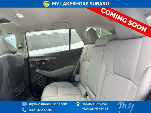 Used 2025 Subaru Outback Limited XT w/ Popular Package #2 AWD/4WD image 11