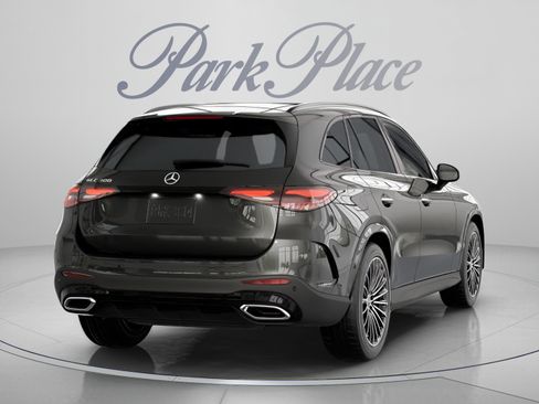 Used 2026 Mercedes-Benz GLC 300 4MATIC image 22