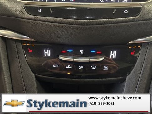 Used 2024 Cadillac XT5 Premium Luxury image 30