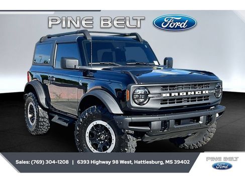 Used 2024 Ford Bronco Black Diamond w/ Sasquatch Package AWD/4WD image 1