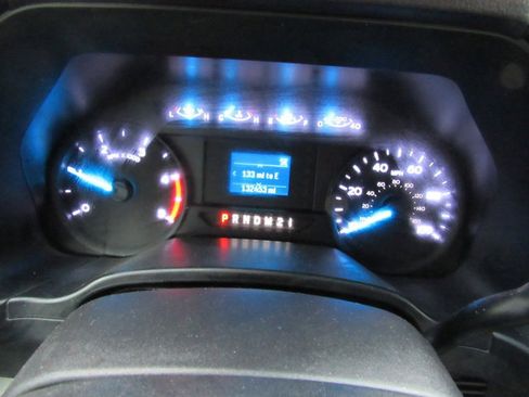 Used 2017 Ford F450 XL w/ Power Equipment Group image 42