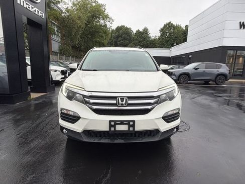 Used 2018 Honda Pilot EX image 3