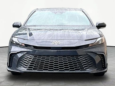 Used 2025 Toyota Camry SE w/ Multimedia Upgrade Package FWD image 4