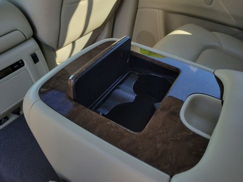 Used 2017 INFINITI QX80 2WD w/ Driver Assistance Package image 27