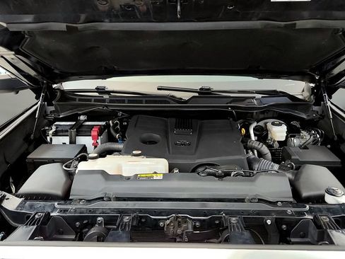Used 2019 Subaru Forester Premium AWD/4WD image 37