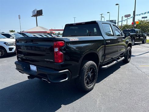 Used 2023 Chevrolet Silverado 1500 Custom Trail Boss image 3