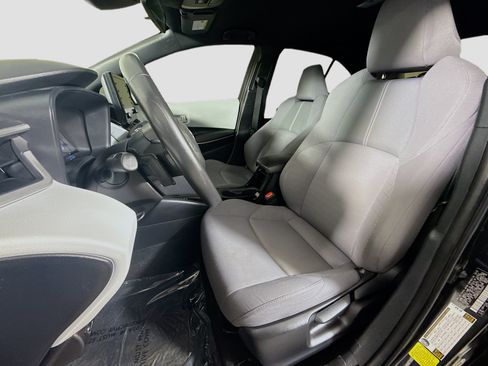Used 2022 Toyota Corolla SE FWD image 22