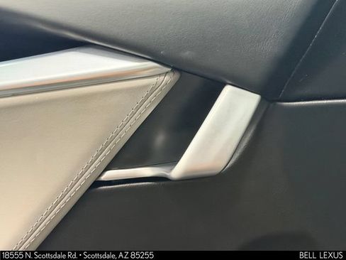 Used 2016 Tesla Model S 70 RWD image 17